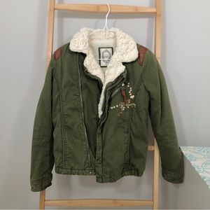 Chic Sherpa lined jacket